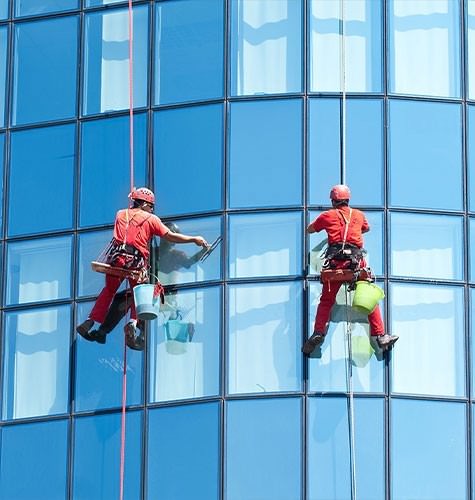 Мытье фасадов промальпинистами в Киселёвске